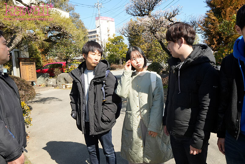 姉御肌でしっかり者だと思われてる日向センパイは俺の前では完全いいなり服従するマゾペット 180度立場逆転させて弄ぶ温泉ゼミ合宿 日向なつ - サンプル画像 - 1