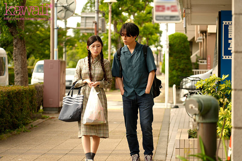 地味なオタク友達はムッツリで早漏で超絶倫エグイほどしゃぶってすんげぇはしたなく腰振って僕のチ●ポを調教したがる…。 設楽ゆうひ - サンプル画像 - 7