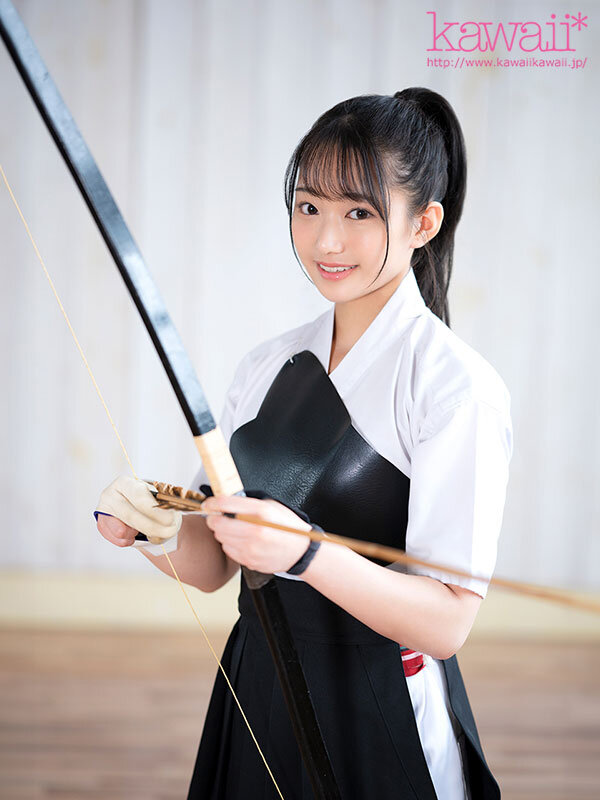 弓道の天才少女 令和の大和撫子 相坂すみれAVデビュー - サンプル画像 - 1
