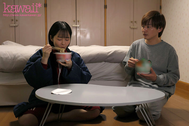 身代わり肉奴● 僕の借金のせいで売り飛ばされ闇金男たちにハメられた彼女は、いつしかアダルトビデオ出演で…稼がされる ひなたなつ - サンプル画像 - 12