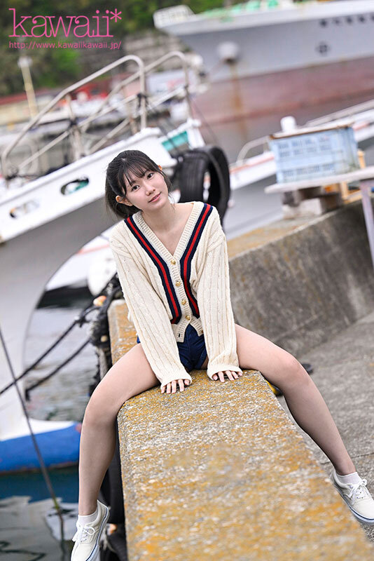 このシャイなヒロインにグチャグチャにぶっかけます。 谷村凪咲 - サンプル画像 - 1