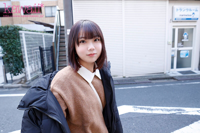大嫌いなおじさんのチ●ポがドストライク！？王道デビューと思った女の子のSEX相手はまさかの変態おじさん。144cmちびかわ女子 AVデビュー 千咲のどか - サンプル画像 - 3