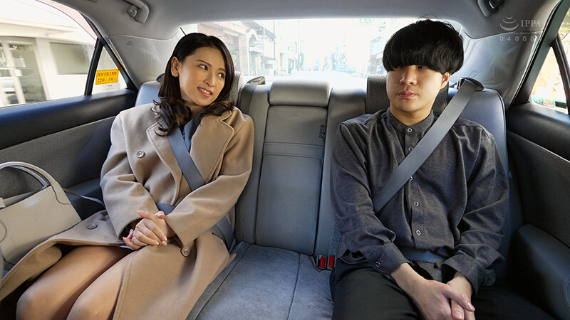 夫には言えない…義理の息子と私だけの絶対秘密！必要以上に距離を縮めてしまった、2泊3日の温泉旅行。 紗々原ゆり - サンプル画像 - 1