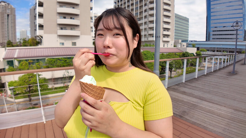 ノーブラ爆乳ムチムチおっぱいデート3 華澄結愛 - サンプル画像 - 3