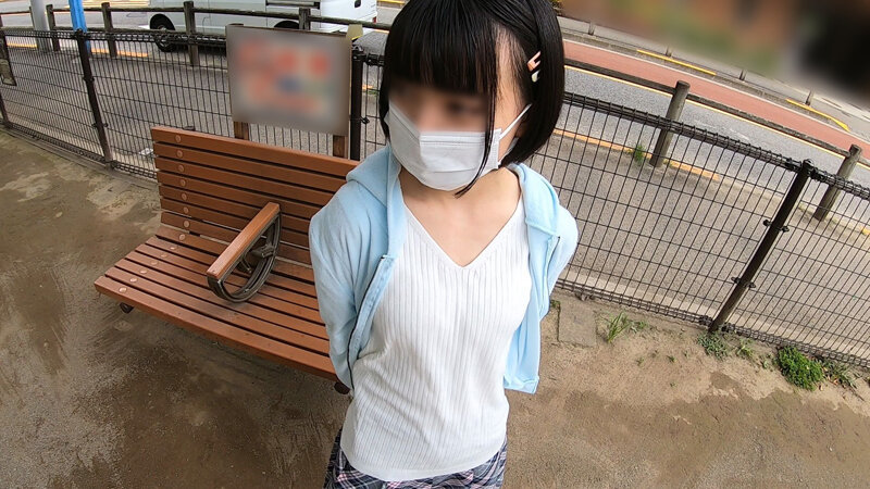 【毛も生え揃ってない小さい女の子】非常階段に連れ込んで未成熟なカラダに夢中で貪りついて気付いたらボクはワレメにチ●ポ挿入してました…ピュアなちびっ子2人をイタズラ - サンプル画像 - 10