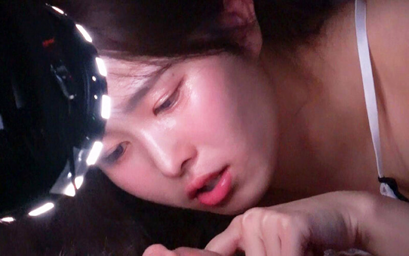 AV現場の盗撮＃1。休憩中、AV監督にタダマンされてしまう幾野まち。 - サンプル画像 - 16