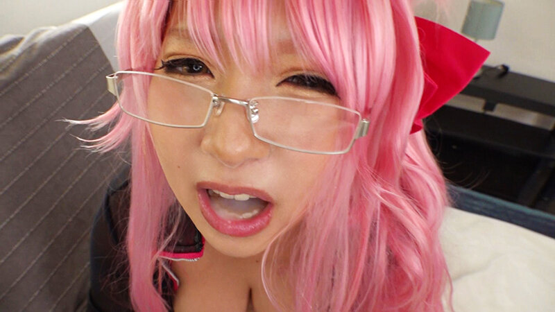 大人気レイヤーなっちGカップ ボディスーツからはみ出すフワトロおっぱいを堪能しながらコスパコ中出し撮影会 - サンプル画像 - 14