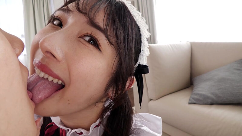 【4K】自慢のご奉仕メイドと杭打ち騎乗位SEX 小野坂ゆいか - サンプル画像 - 2