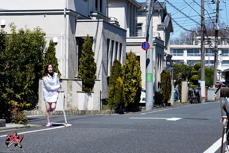 もう動けないんだってばぁ 足ケガ追撃FUCK 篠田ゆう - サンプル画像 - 4