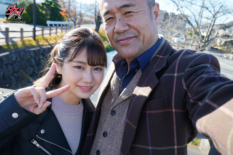 唾液を絡ませ自ら腰を振る。素顔丸出し一泊旅行。舐め回すおじさんの体液編 川北メイサ - サンプル画像 - 1