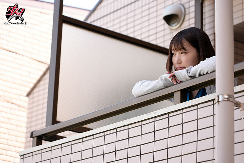 両親がいない二日間、妹に欲望剥き出しでハメまくった中出し記録。 弓乃りむ - サンプル画像 - 1