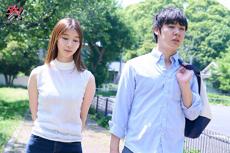 奇跡の再会。大きくなったね。私は生き別れた息子に知らず知らずのうちにレ●プされてました。 黒川すみれ - サンプル画像 - 1