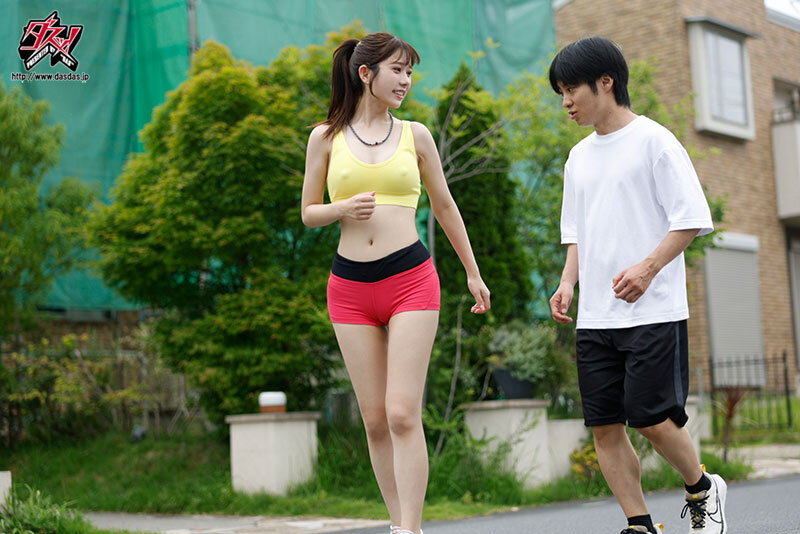 ぴったりウェアのチクポチ巨乳で男を誘惑する逆ナン痴ジョギング 五日市芽依 - サンプル画像 - 1