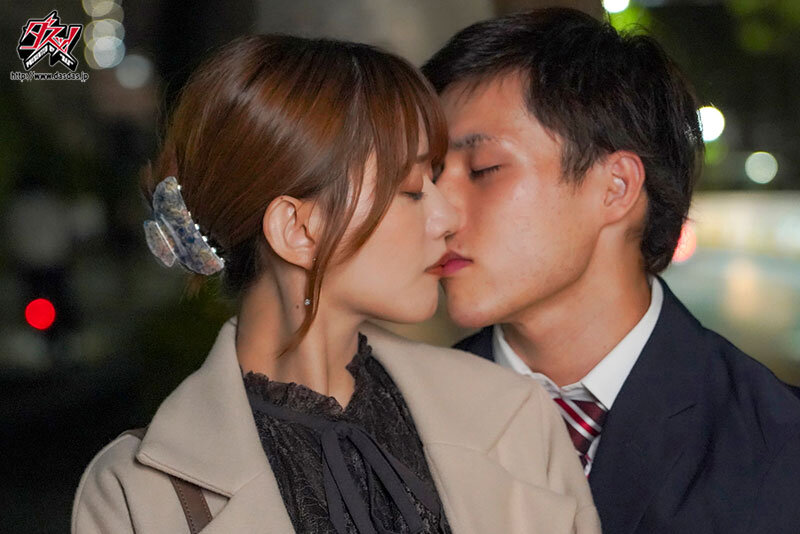 「もう全部夢だから」酔った勢いで浮気セックスしたバイト先の先輩に何度も中出しした最後の夜。 希島あいり - サンプル画像 - 11