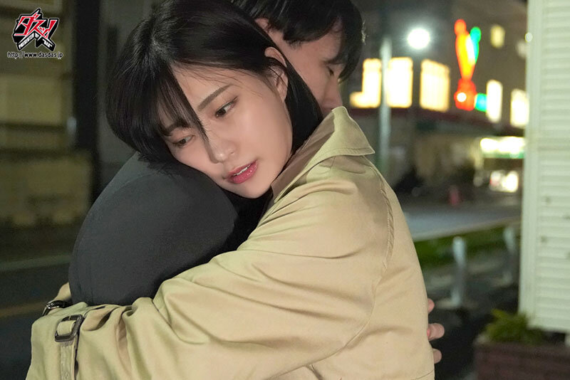 不倫により接触禁止されて二年後、我慢できず何度も何度も交わり合う不倫性交。 美谷朱音 - サンプル画像 - 8