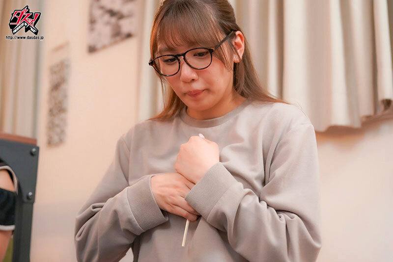 王様ゲームで急接近した隠れ淫乱な地味巨乳と、一泊二日のラブラブ中出しセックス。 七海那美 - サンプル画像 - 10