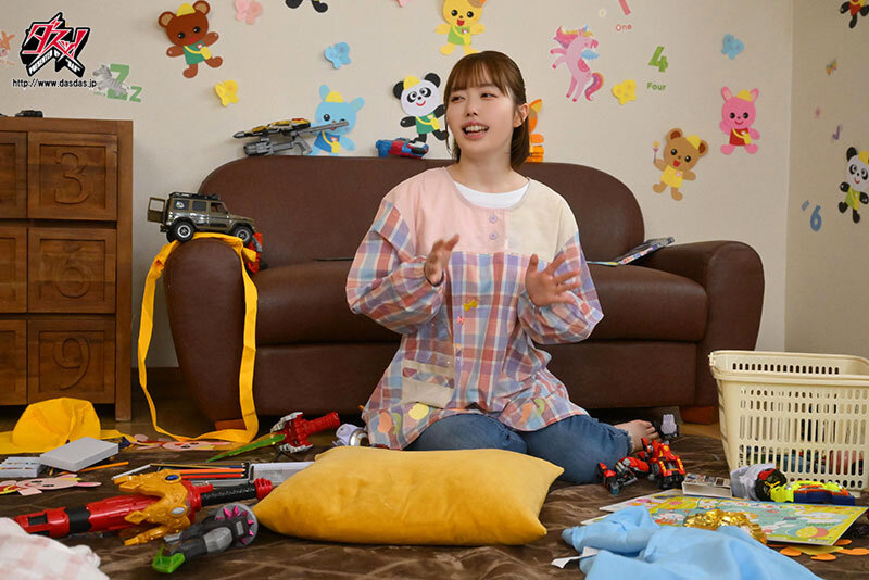 みさおせんせーが僕らのペニちゃんヨチヨチ可愛がってデカパイぱっふぅ甘やか天国SEXしてくれるナイショのおち○ぽ保イクッ！園at Night 小栗操 - サンプル画像 - 1