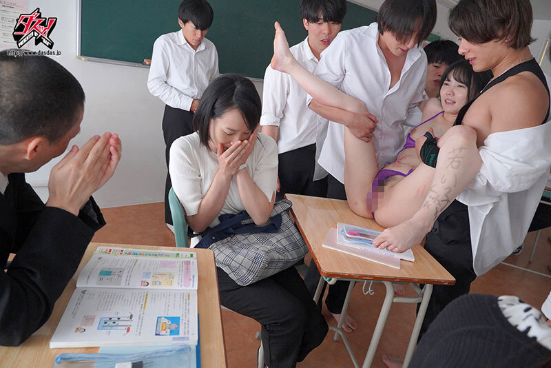 私が…息子の代わりに罰を受けます…落書き授業参観。どの元気いっぱい精子で孕むのかな～（笑）人権無しの子宮内タプタプ中出し制裁 美ノ嶋めぐり - サンプル画像 - 7