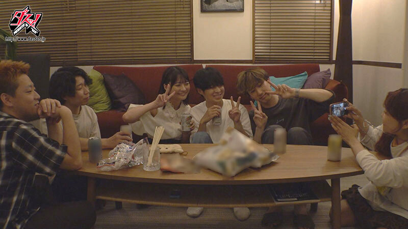 純情可憐なキミの本性はチ○ポ大好きクソビッチ… それなら僕もヤっていいよね？拗らせ童貞の逆恨み中出しレ×プ 東條なつ - サンプル画像 - 1