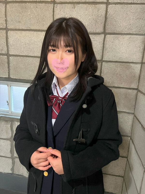 こんな超スケベ女みたことない【本物ドM淫乱メス保証】恥ずかしがり怯えた瞳の地味な清楚美少女は脱いだら極上クビレボディ【中年男全員Dキス唾液交換→連続イラマ＆生ハメ挿入】絶頂イキ狂い意識混濁アへ顔でぶっ壊れるデカマラ6P乱交SEX - サンプル画像 - 1