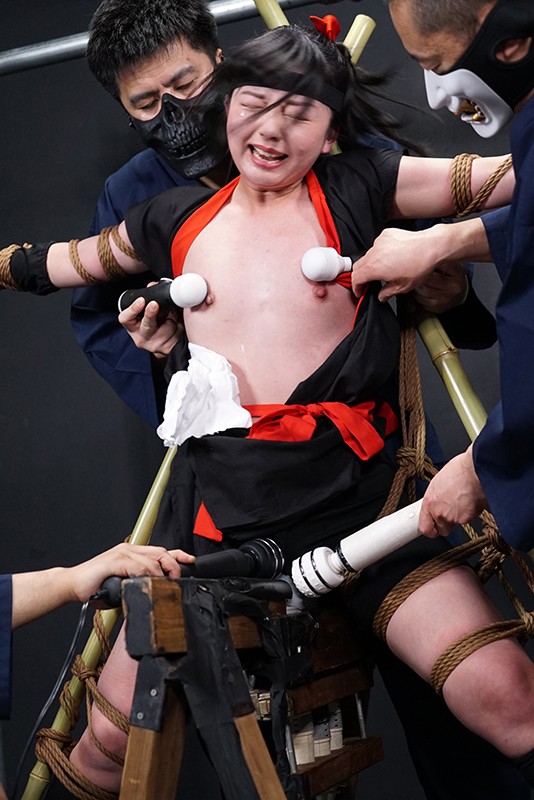 残酷猟奇性拷問 忍 くのイチが号泣する肛虐処刑 episode-2 蓬莱千乃の発狂 泉りおん - サンプル画像 - 6