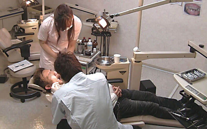 歯科医院で「フェラチオだけでも…」歯科助手にイタズラしてヌキ射精治療を頼むと、どんな結末が…！？4時間 - サンプル画像 - 5