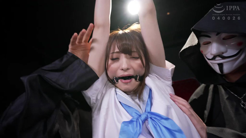 鉄枷少女 中城葵 - サンプル画像 - 2