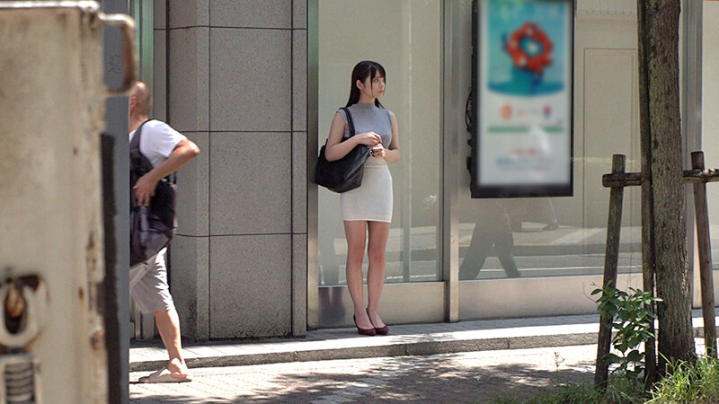 若奥様の性癖暴露 ～M男体験ドキュメント～ 私、普通のセックスしかしたことないんです…。だけどM男に恋しちゃいました… レイさん - サンプル画像 - 2