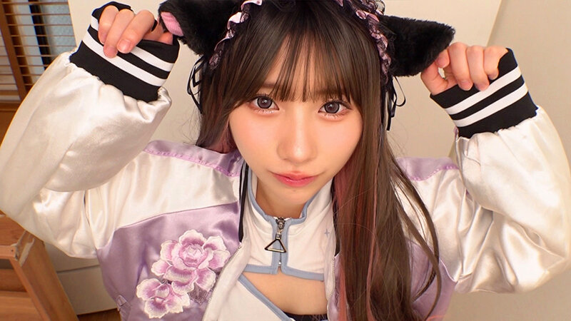 素人AV 145cm ●リ顔・雑魚マン・潮ビチャお漏らし 3P種付け会！ おま●こが弱すぎる早漏コスプレイヤーを囲んで淫乱個撮オフパコ＆発情ハメ潮噴射の着衣性交！ - サンプル画像 - 1