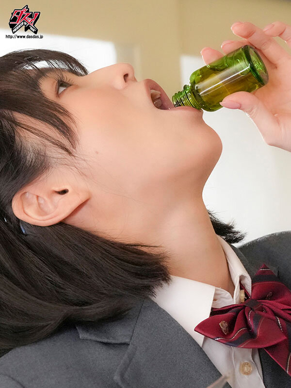 「謝るくらいなら死んだ方がマシ！」絶対に謝らない傲慢いじめっ子。媚薬漬けでプライドを完全破壊し、セックス中だけ「ごめんなさい、もう許して」と涙を流しながら絶頂痙攣で謝罪し続けるメス堕ち記録。 倉本すみれ - サンプル画像 - 9