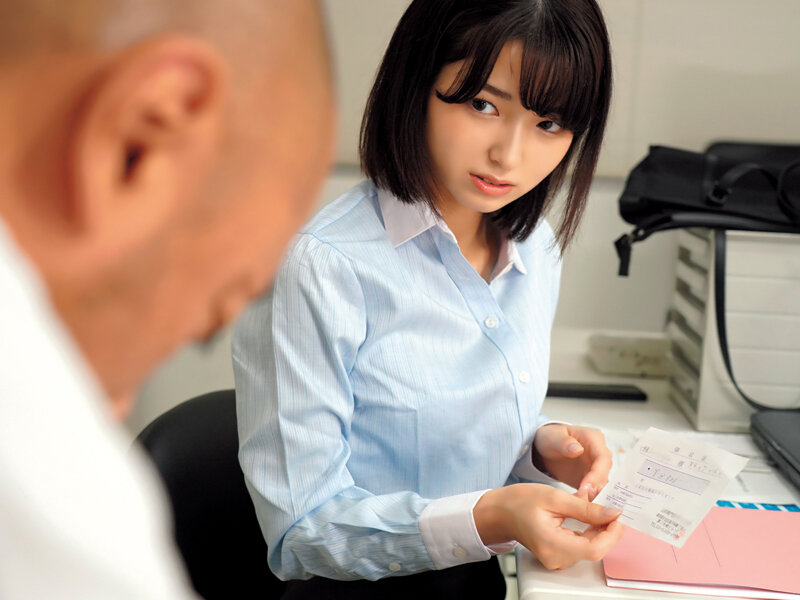 経費でピンサロ行ったことが経理の女子社員にバレて叱られると思ったら僕に惚れてたみたいで嫉妬のジト目フェラで何度も抜かれまくった 倉本すみれ - サンプル画像 - 1