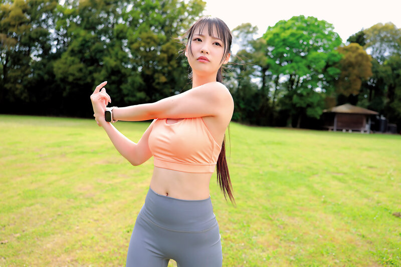 露出ウェアで颯爽と走る美人ランナーを追跡盗撮 全力ダッシュでハァハァ力尽きたところを強襲ハメ筋肉質ボディから汗が飛び散るほど鬼エビ反り痙攣アヘオホ唸り喘いでイキ狂い発情MAXケダモノ堕ち野性のマゾランナーと化した 月野江すい - サンプル画像 - 3