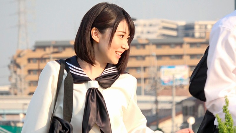 青春メモリアルSEXドキュメント ひかるちゃんAVデビュー 卒業式直後にマジックミラー便に乗った吹奏楽部の美少女女子○生の3年間応援スタンドから片思いし続けた野球部同級生との恥じらい純情SEXお見せします！ 皆月ひかる - サンプル画像 - 9