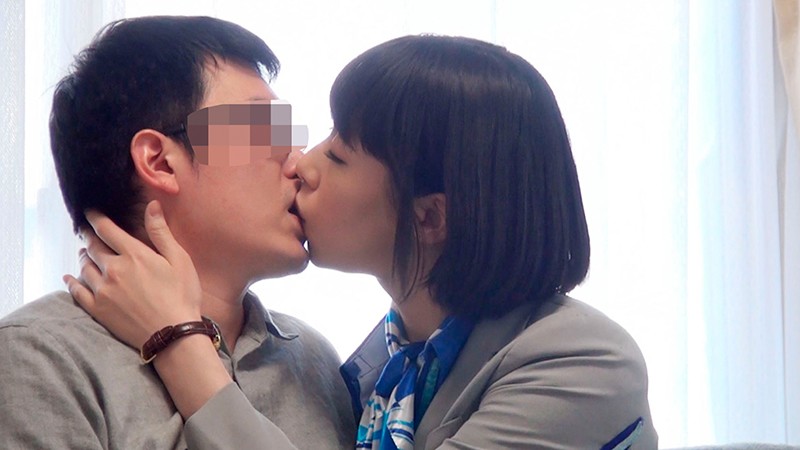 8頭身×スレンダーボディ×美脚 マジックミラー便に乗った現役キャビンアテンダント（えりなさん・28歳）AV出演再交渉 翌日のフライト直前まで美人CAのスケベで敏感な身体を堪能スペシャル！ - サンプル画像 - 3