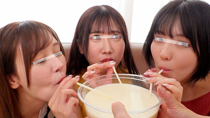 一般男女モニタリングAV Hカップ以上限定 仲良し女子大生3人組が牛乳を口に含んで→爆乳モミモミ→乳首こねくりイキ我慢チャレンジ！協力して我慢出来たら100万円！イッたら罰ゲームのデカチン即ハメ6P！親友同士で初めてのチクイキ絶頂しちゃって敏感になったJDオマ… - サンプル画像 - 2