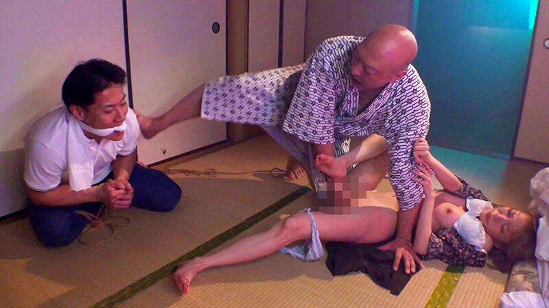 理性崩壊ササラモサラ 2 木綿のハンカチーフ編 東北弁の娘が彼氏の前で祖父にNTR中出し 大川月乃 - サンプル画像 - 9