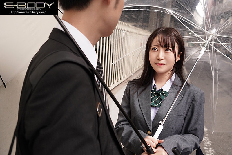 制服の下に隠されたくびれ巨乳の誘惑に何度も負けて…野球部女子マネと不貞行為を繰り返す顧問失格の俺 深月めい - サンプル画像 - 9