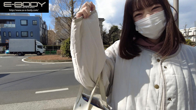 初めて出来た彼女を脱がしたら…着衣から想像できない物凄いスリム美巨乳 大興奮の僕は性欲尽きるまでハメまくった 森下ことの - サンプル画像 - 1