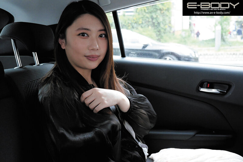 絶頂169回！大痙攣132回！潮吹き3700ml！ 美人で家庭的なメガトンJcupはじめての中出し＆生ハメ大絶頂ドキュメント 花渕なつ - サンプル画像 - 3