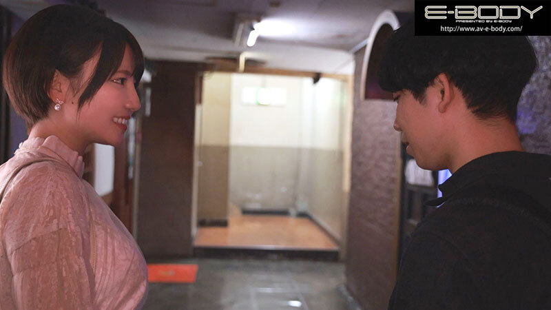 清楚な女子大生と思われてますが実は童貞を調教して自分色に染めたいSEX大好き甘サド巨乳ビッチ 天月あず - サンプル画像 - 2