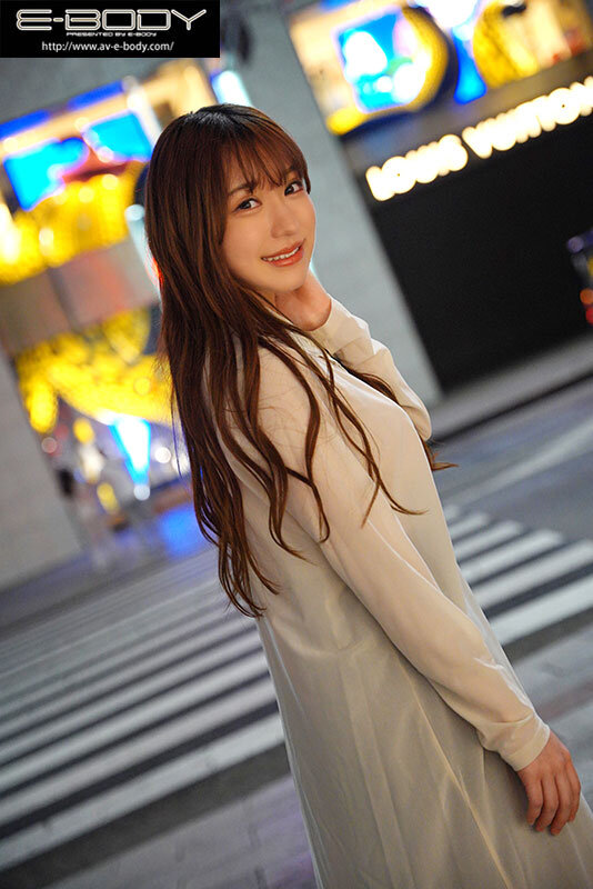 職業:六本木勤務の人気ラウンジ嬢 俺に惚れている愛嬌抜群のスリム巨乳JDとお泊り不倫中出し性交 佐藤しお - サンプル画像 - 1