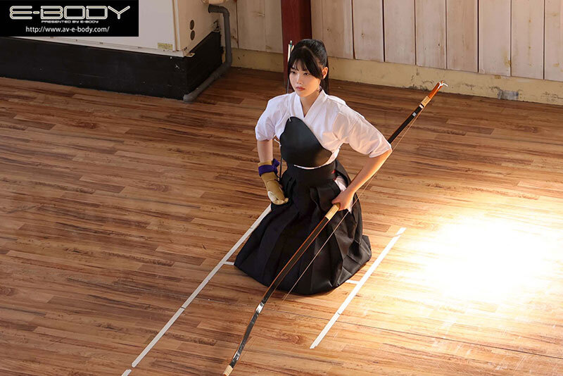 第3●回全国高等学校弓道選●大会ベスト8 武道で得た肉体美ボディむき出しで心もカラダも全集中セックス 弓道女子（20） AVデビュー 浅風ゆい - サンプル画像 - 3