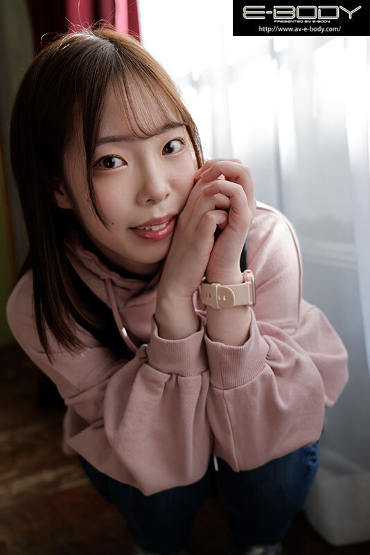 子供達がみんな大好きな優しい’なな先生’が実はむっつりスケベ！？ エプロンで隠していたグラドル並み細身ロケットGcup保育士 AVデビュー 坂井なな - サンプル画像 - 8