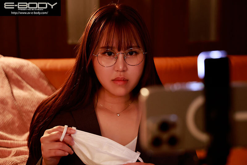 気付かれたら…終わる。社内不正の匿名告発がバレたデカ乳OL、恨まれ、全裸に剥かれ、J爆乳、犯●れる。 小椋ひかり - サンプル画像 - 18