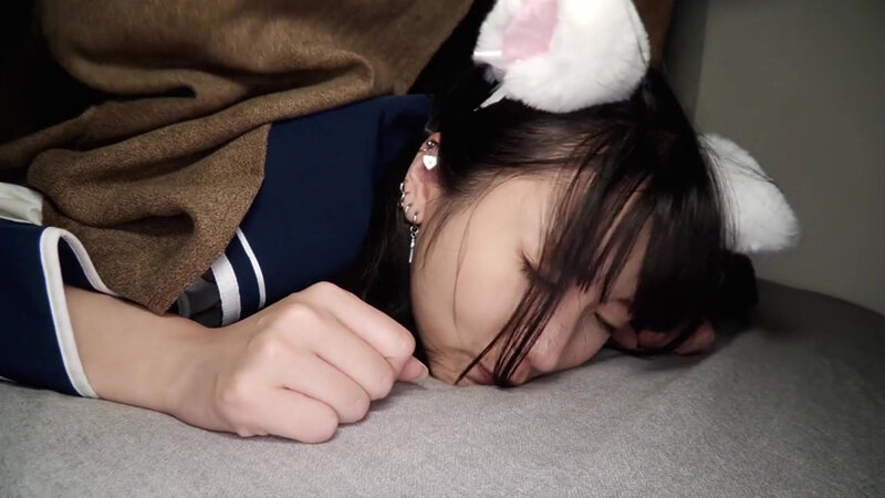 【4K】陰キャ系ドM女子が軽い気持ちでP活してみたら…おじさんの巨根にまさかのどハマり…自らオジ宅に向かう不埒な女になりました。日泉舞華 - サンプル画像 - 14