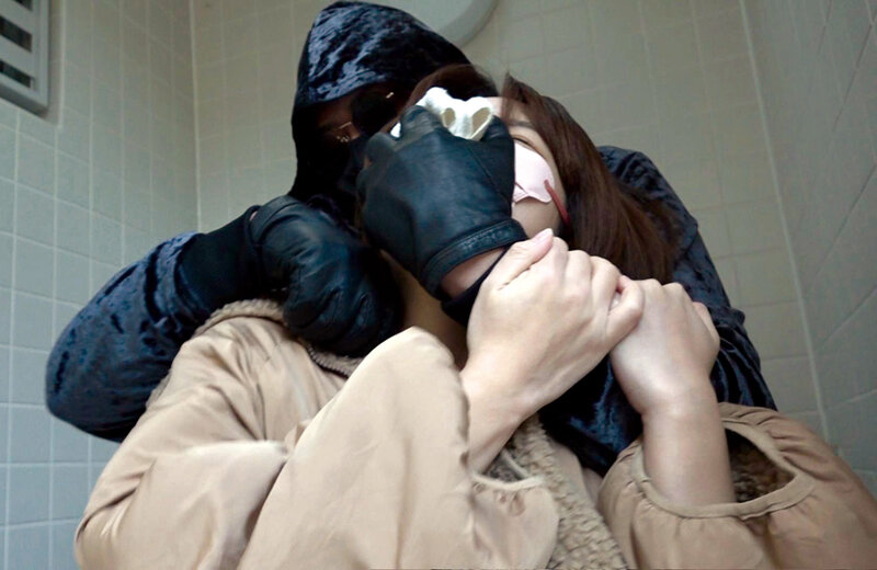 ［閲覧注意］熟女輪●レ●プ映像 File＃16 「被害者:30代孕み頃早熟主婦」 - サンプル画像 - 2
