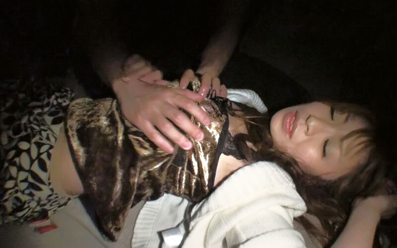 夫婦喧嘩のイライラで酔ってしまった隣の奥さんを旦那の帰ってくる前に…4時間 - サンプル画像 - 6