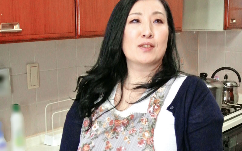 「母さんちょっとだけ…」「やめて！これ以上は近親相○になるのよ！」巨乳の母は拒みながらも濡れていたので…4時間 - サンプル画像 - 10