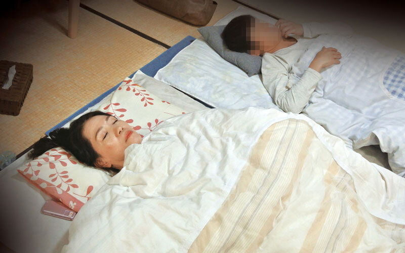 「お婆ちゃんとヤリたいのかい…」孫のチ○ポに欲情した祖母4時間 - サンプル画像 - 7