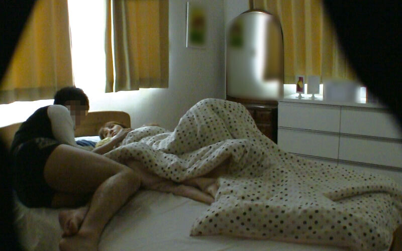 母の肉体に興味がある息子が隠し撮りした母ちゃんのSEX映像4時間 - サンプル画像 - 10